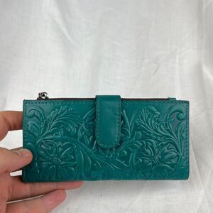 Patricia Nash Nazari Bifold Leather Wallet Blue Coral